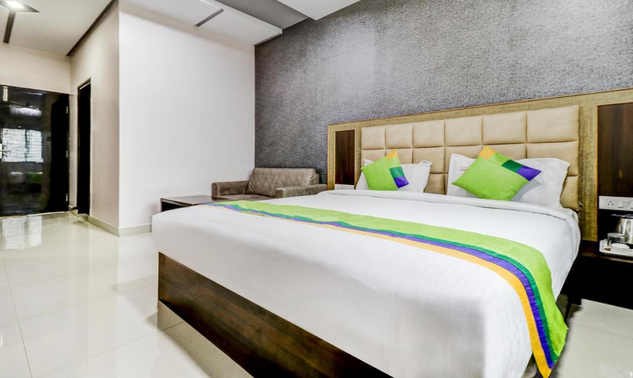 Treebo Sahara Suites 750 M From St Johns Medical College And Hospital 班加罗尔 外观 照片